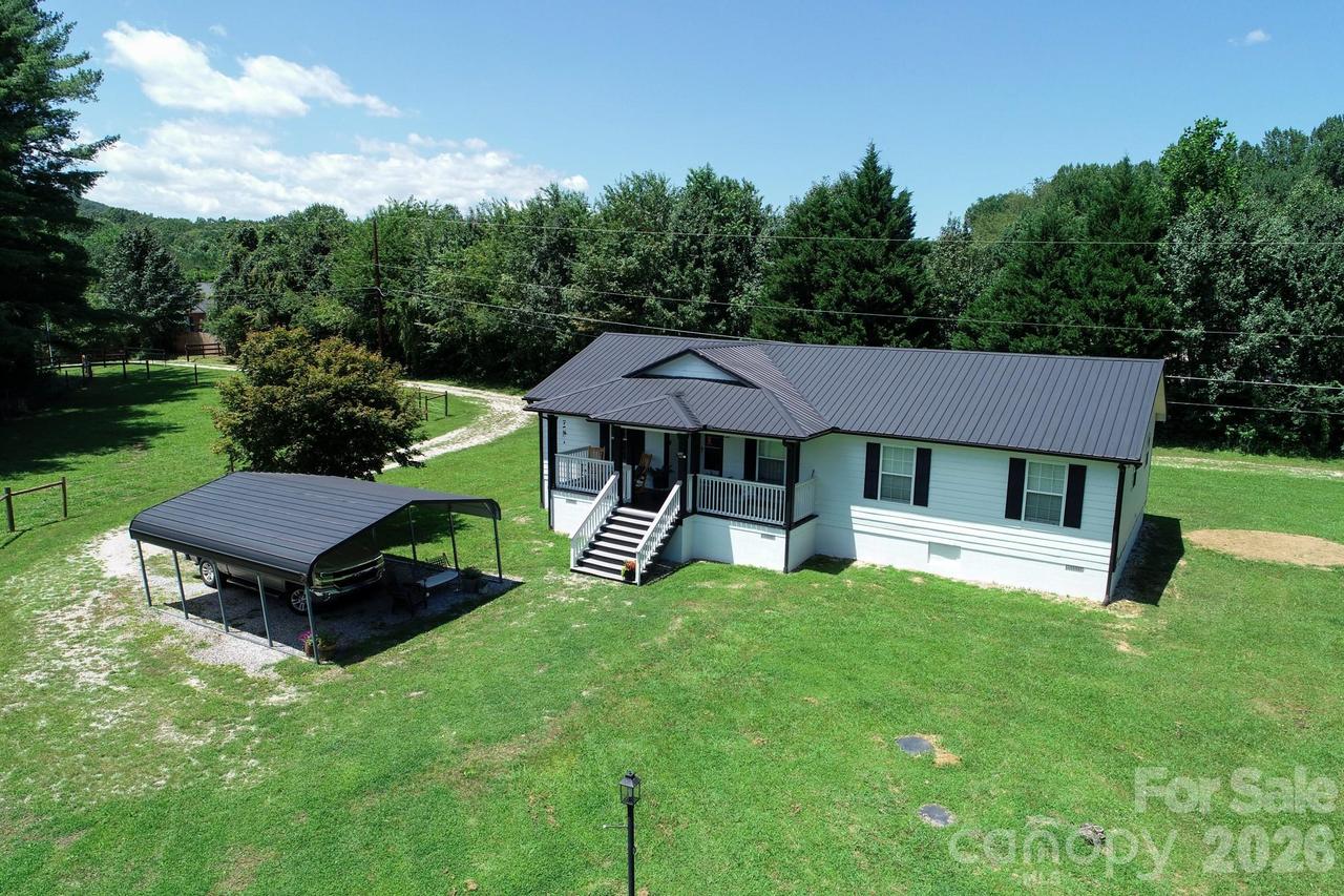 1151 Shady Ln., Marion, NC 28752