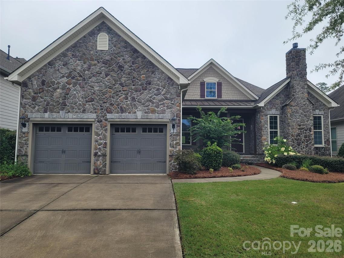 14920 High Bluff Ct., Charlotte, NC 28278