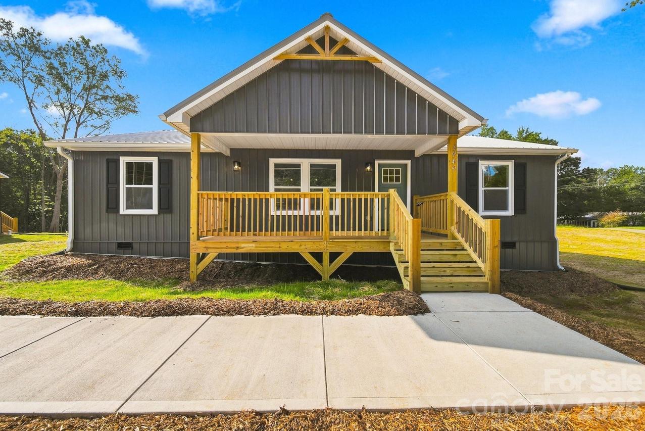 2945 Link Dr., Granite Falls, NC 28630