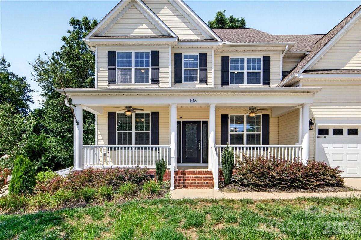 108 Timberfalls Ct., Mooresville, NC 28115