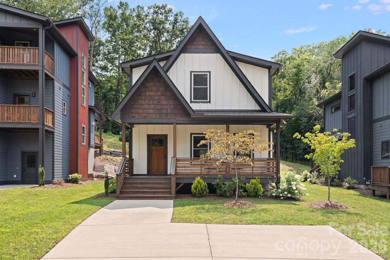 89 Glendale Ave., Asheville, NC 28803