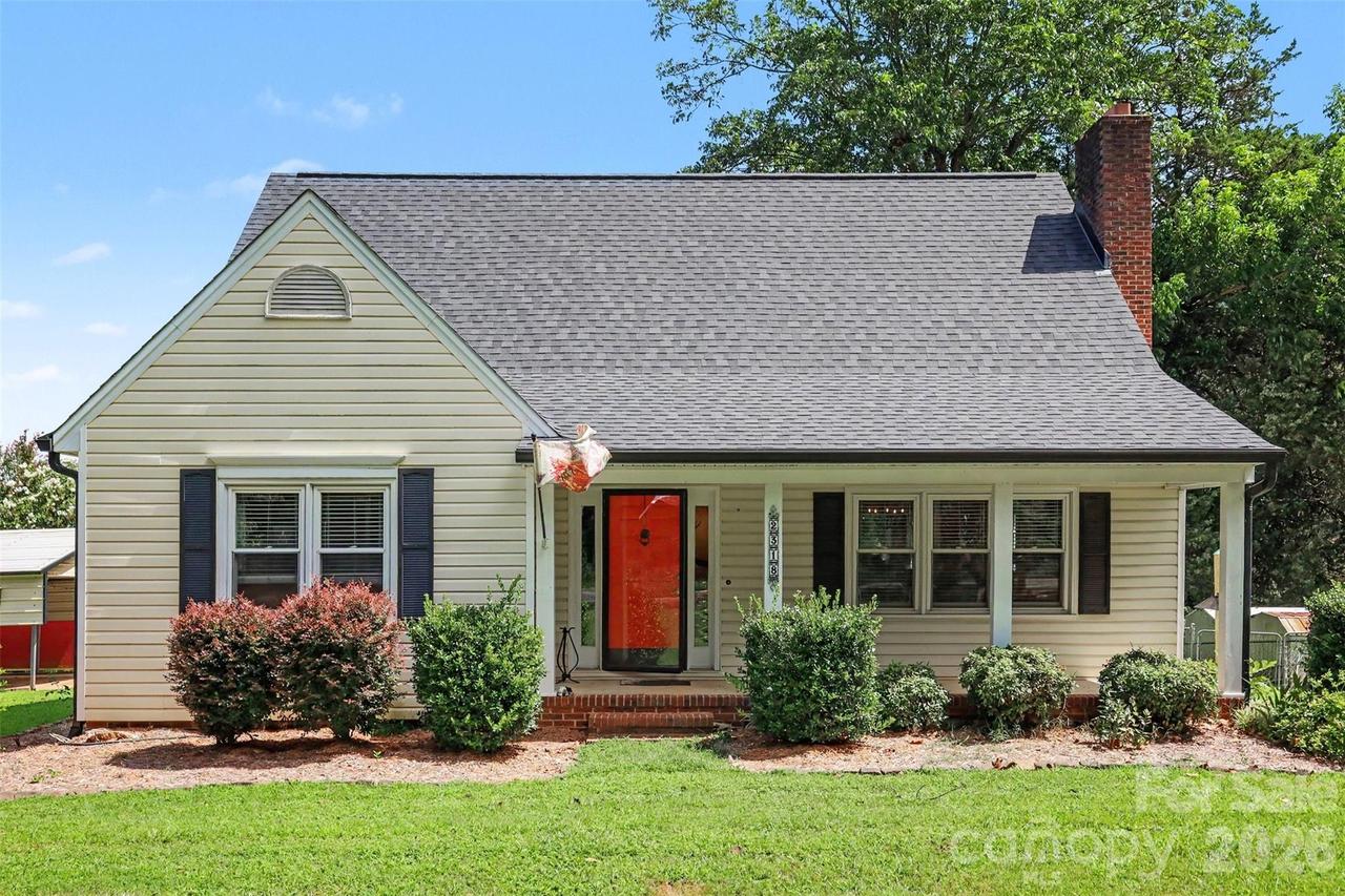 2318 Old Hickory Grove Rd., Mount Holly, NC 28120