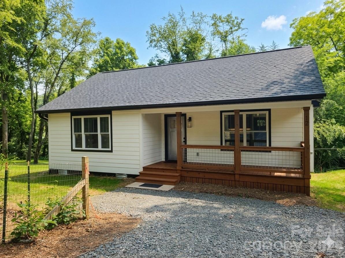 12 Overbrook Pl., Asheville, NC 28805