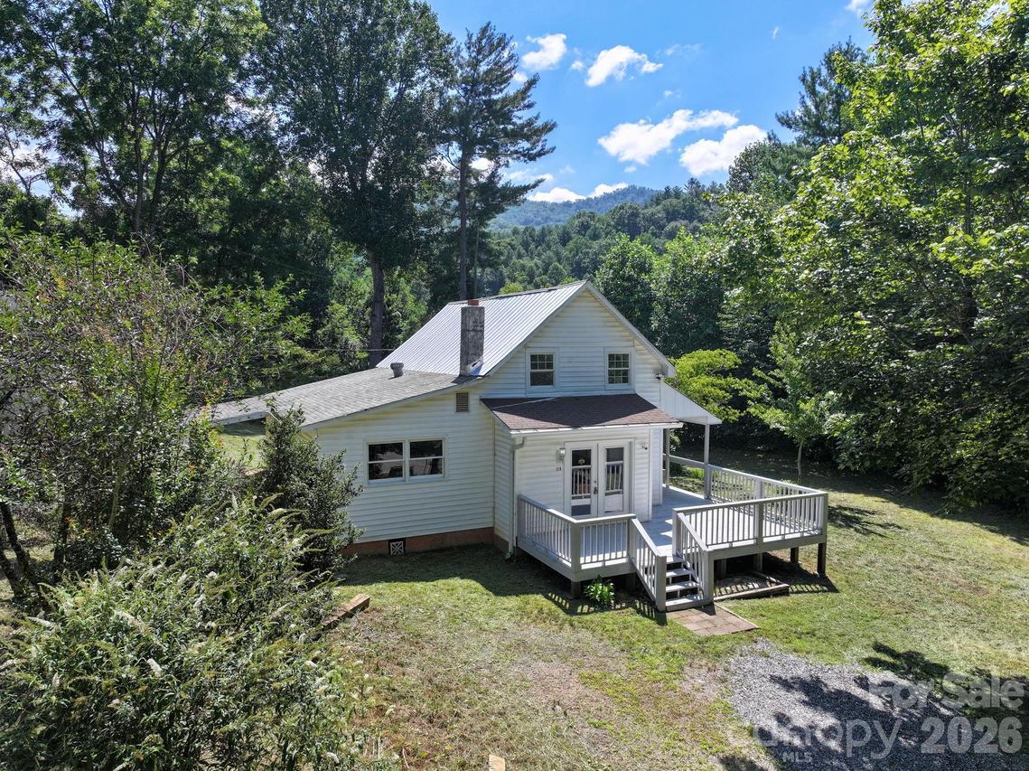 218 Garland Buchanan Rd., Sylva, NC 28779