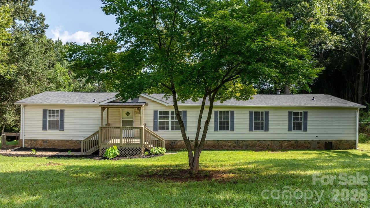 2786 Ridgecreek Dr., Morganton, NC 28655