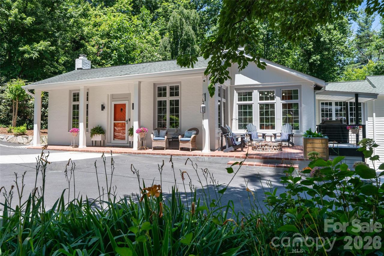 2511 Kanuga Rd., Hendersonville, NC 28739