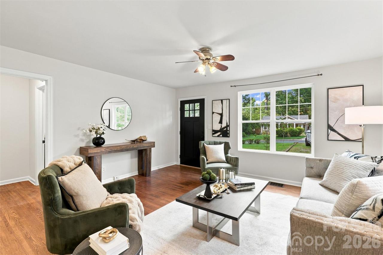 1815 Arnold Dr., Charlotte, NC 28205