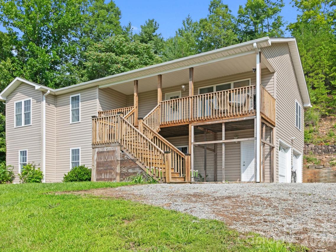 67 Burney Mountain Rd., Fletcher, NC 28732