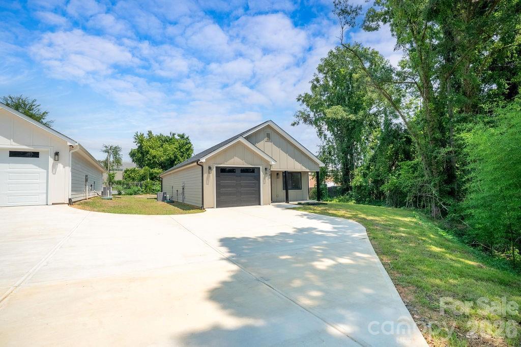 520 E Second Ave., Gastonia, NC 28054