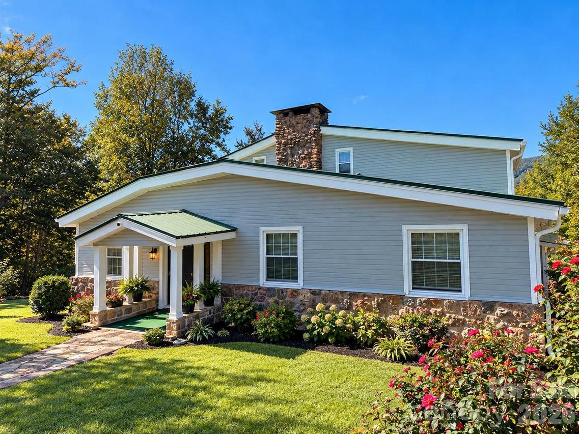 4991 Albert Williams Rd., Connelly Springs, NC 28612