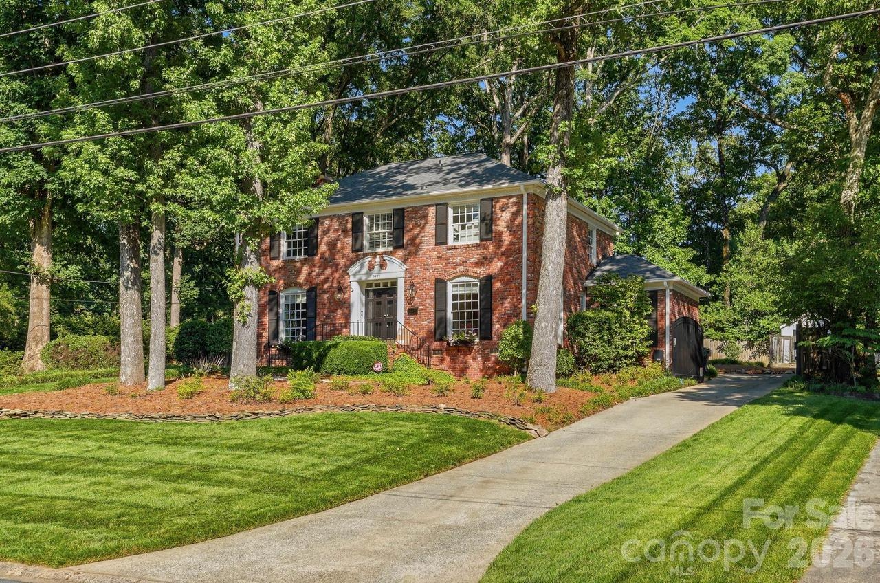 3901 Severn Ave., Charlotte, NC 28210