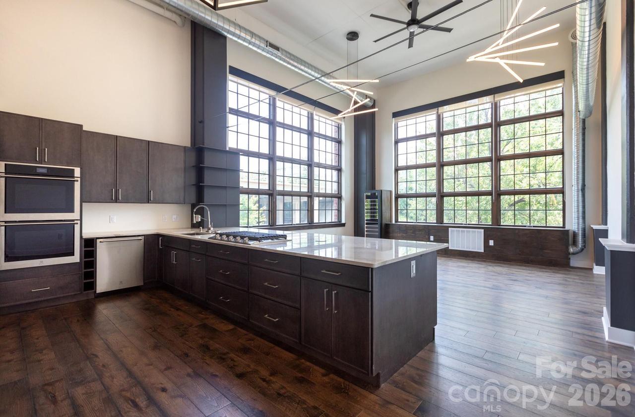 715 N Graham St. #201, Charlotte, NC 28202