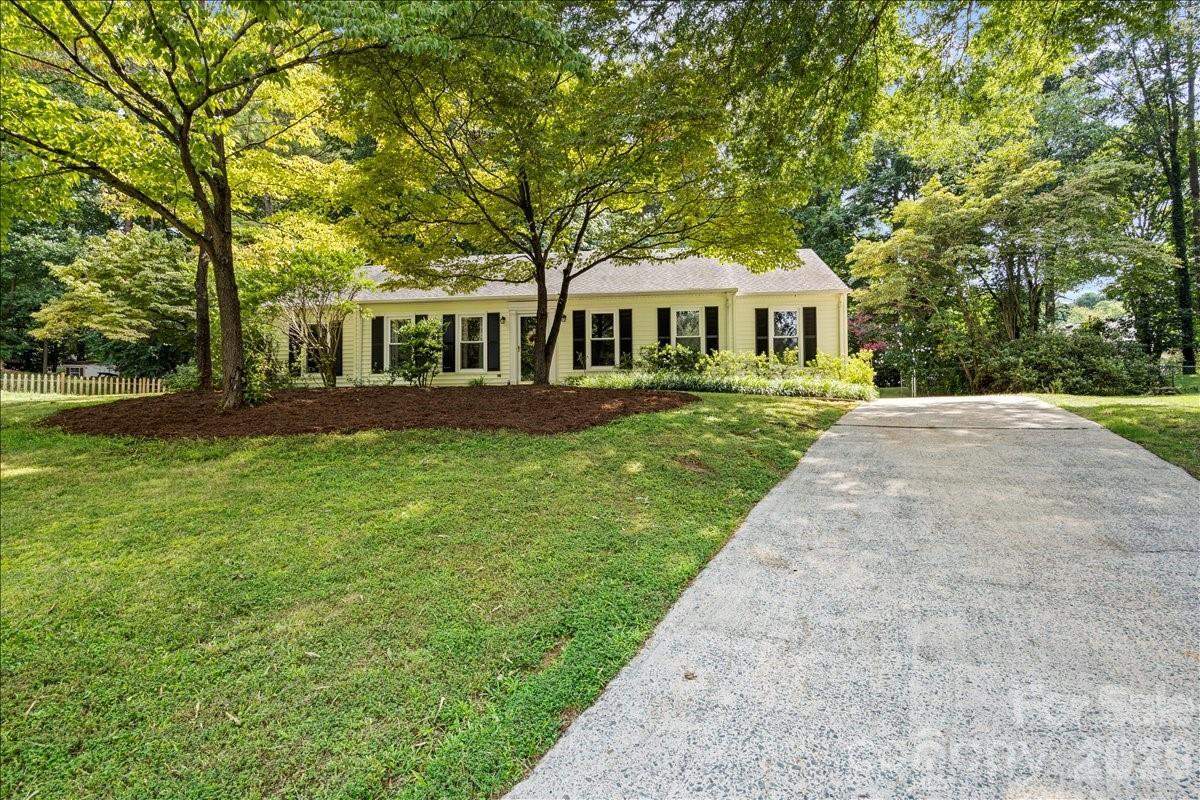 9614 Lone Oak Ct., Charlotte, NC 28270