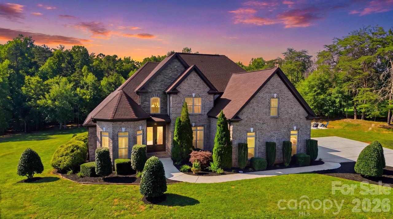 8040 Young Rd., Hickory, NC 28602