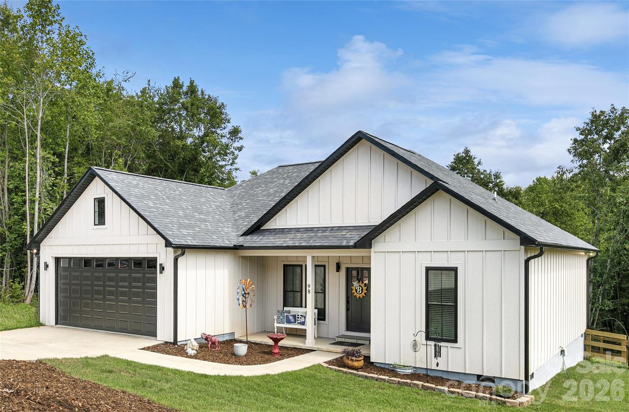 98 Lexxi Ln., Tryon, NC 28782