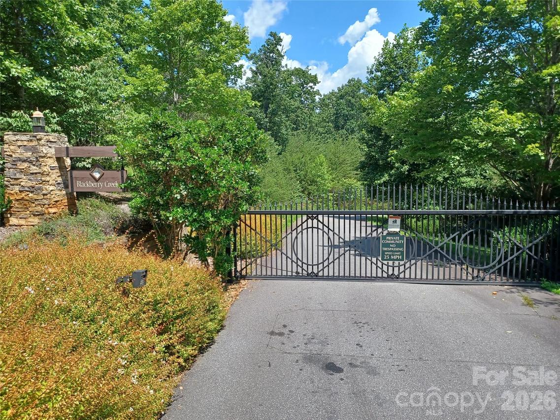 88 Lowden Dr., Nebo, NC 28761
