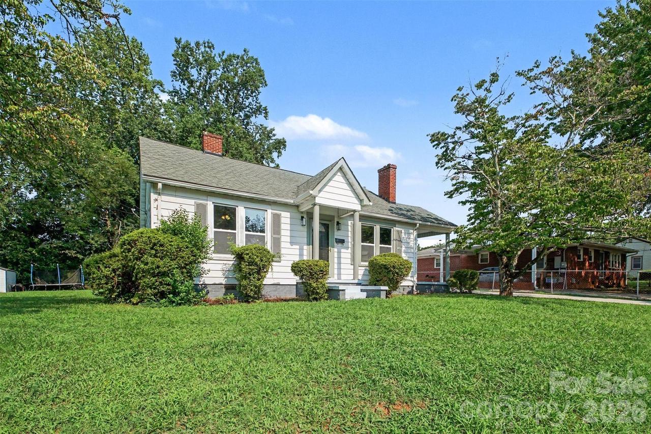 810 S Bostian St., China Grove, NC 28023