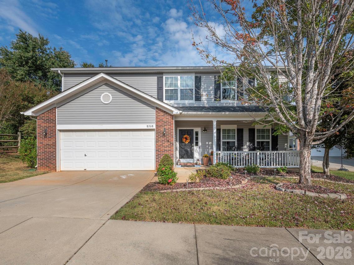 8208 Stourhead Gardens Ln., Waxhaw, NC 28173