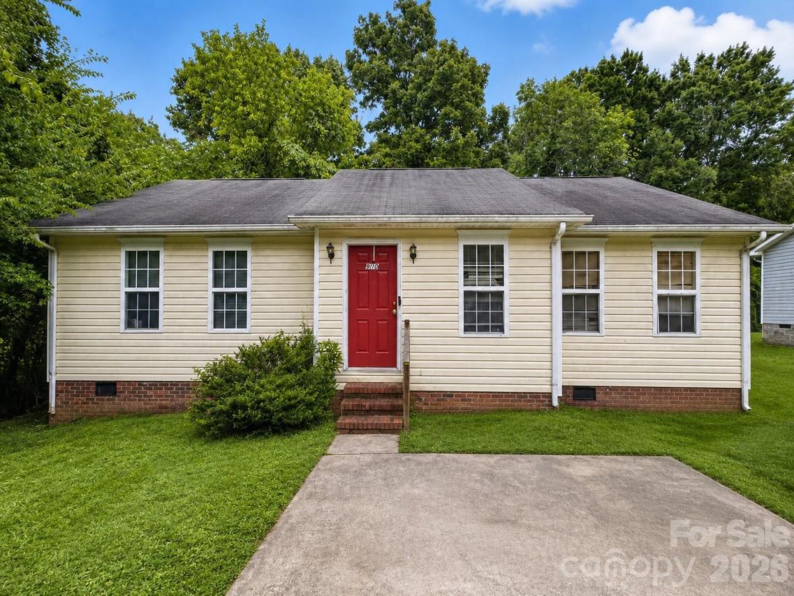 910 2nd St., Spencer, NC 28159