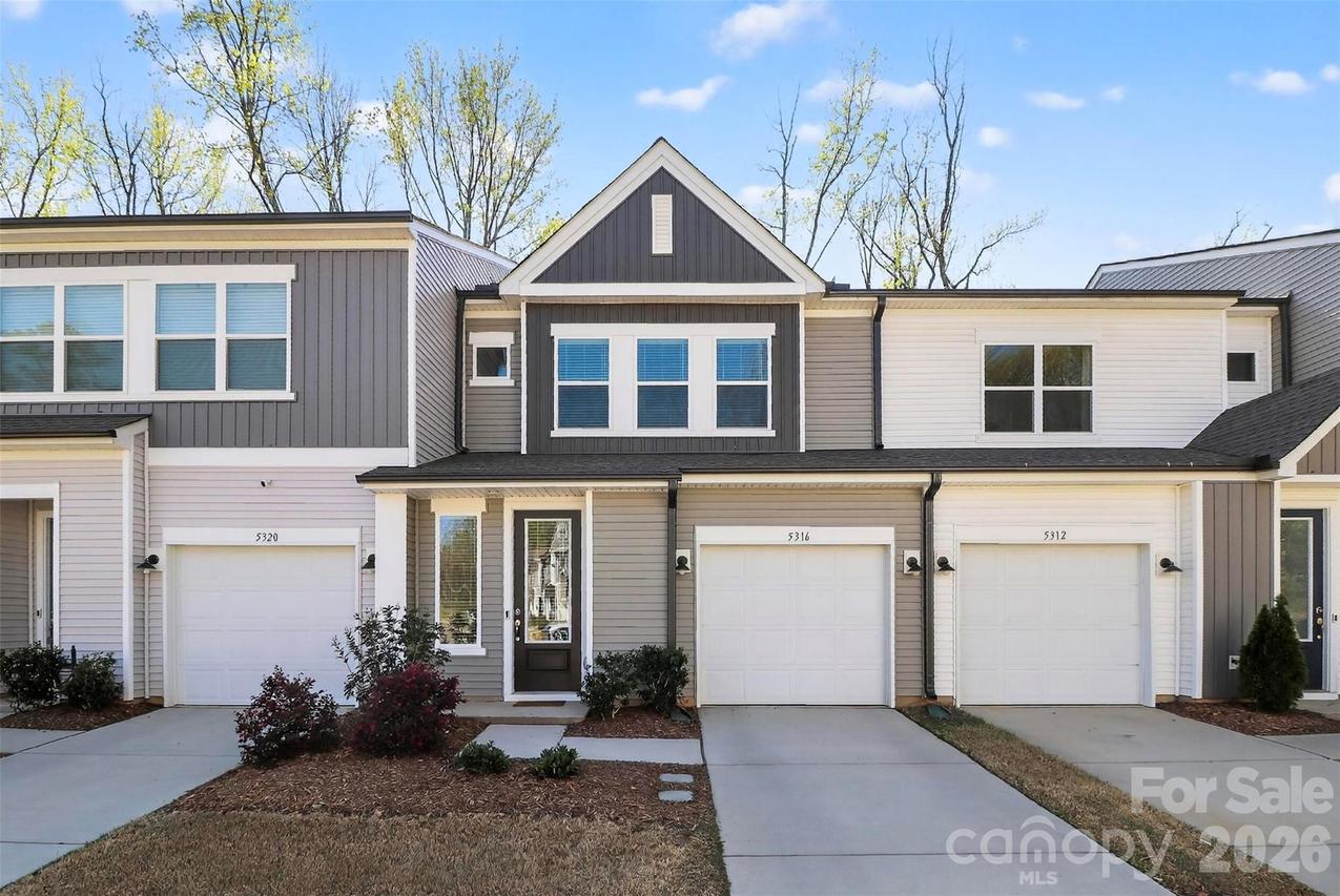 5316 Somerset Hill Ln., Charlotte, NC 28269