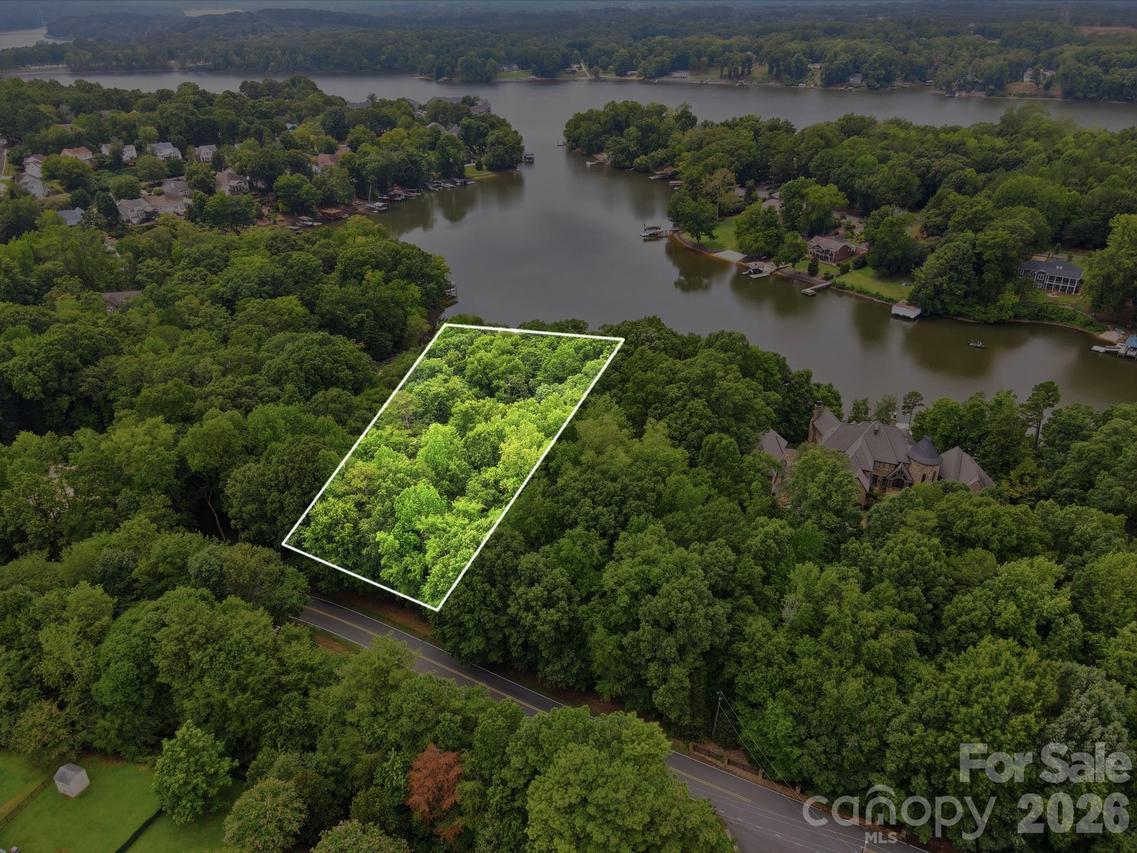 9704 Windygap Rd., Charlotte, NC 28278