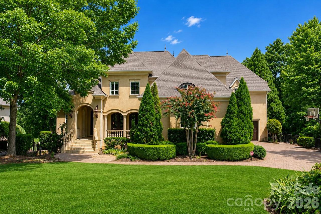 14905 Mcleary Cir., Charlotte, NC 28277