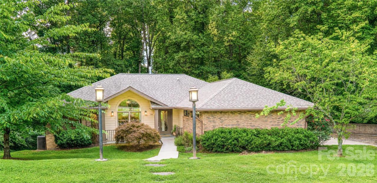 714 Hopewell Rd., Morganton, NC 28655