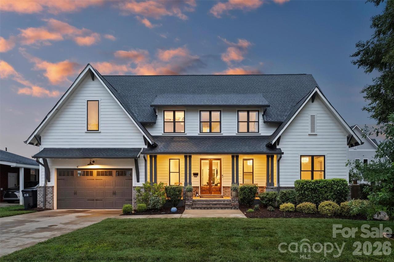 215 Hartford Ave., Charlotte, NC 28209