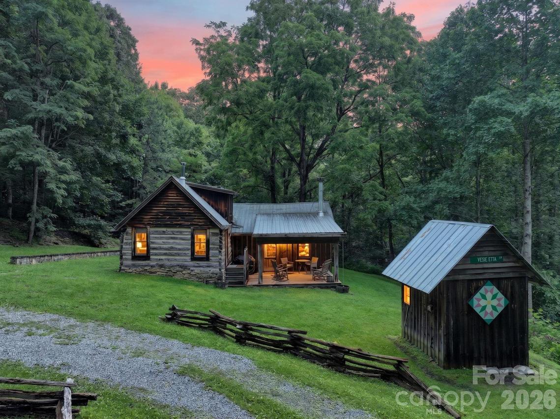 142 Marquis Ln., Waynesville, NC 28785