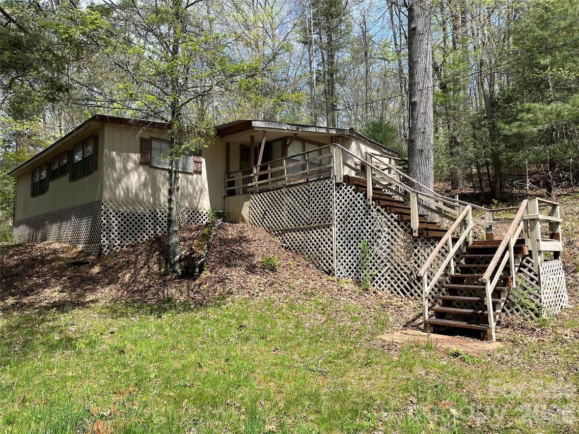 21 Bayles Freeman Rd., Gerton, NC 28735