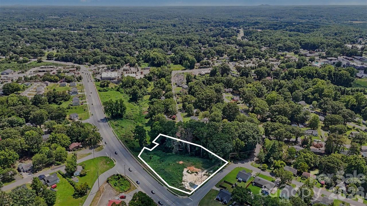 415 White St., Gastonia, NC 28052