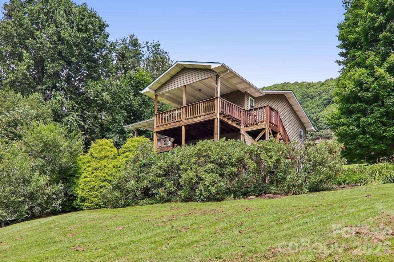 169 Highview Dr., Maggie Valley, NC 28751