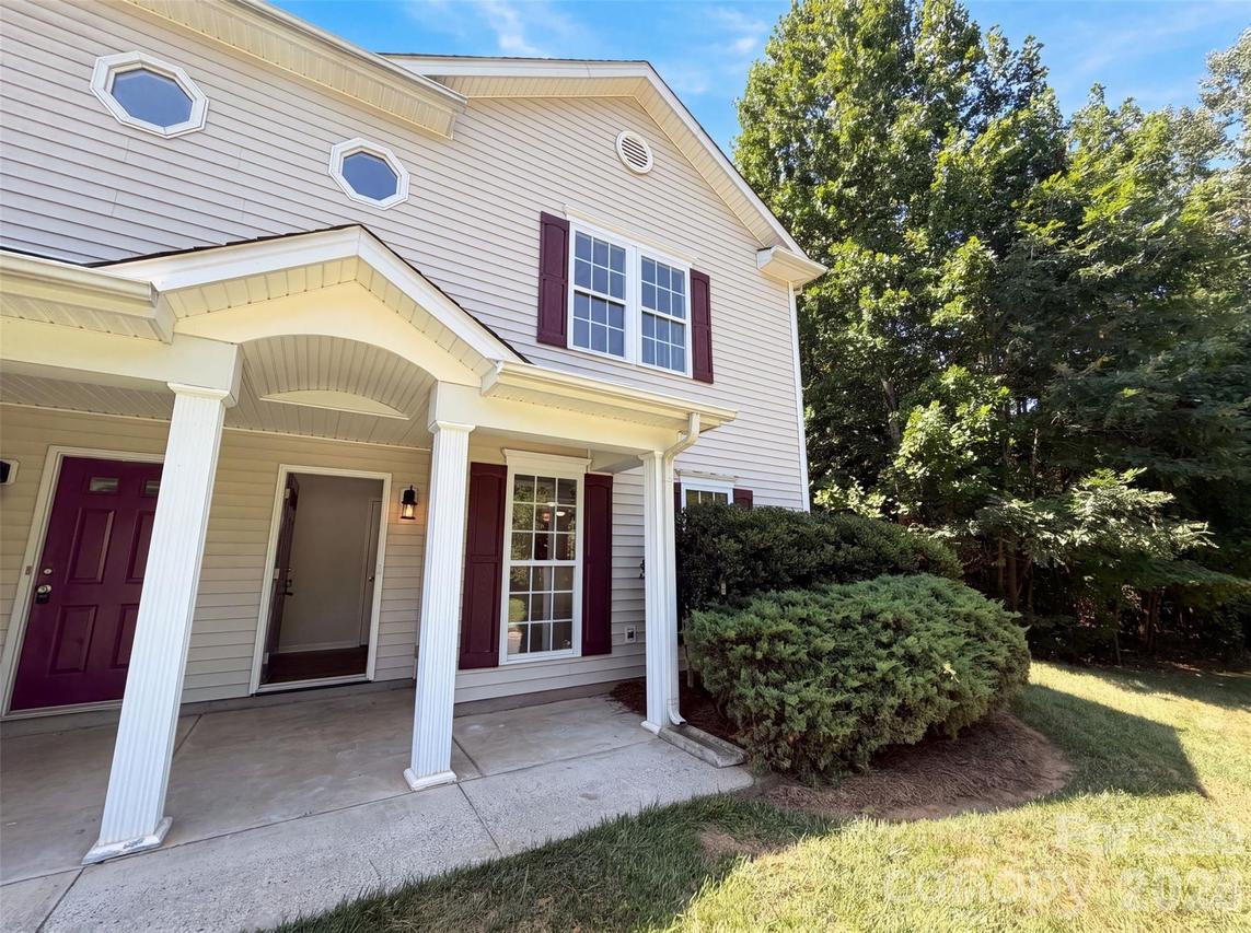 9514 Littleleaf Dr., Charlotte, NC 28215