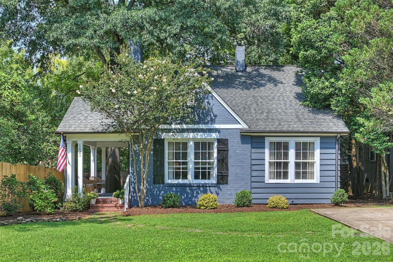 1621 Morningside Dr., Charlotte, NC 28205
