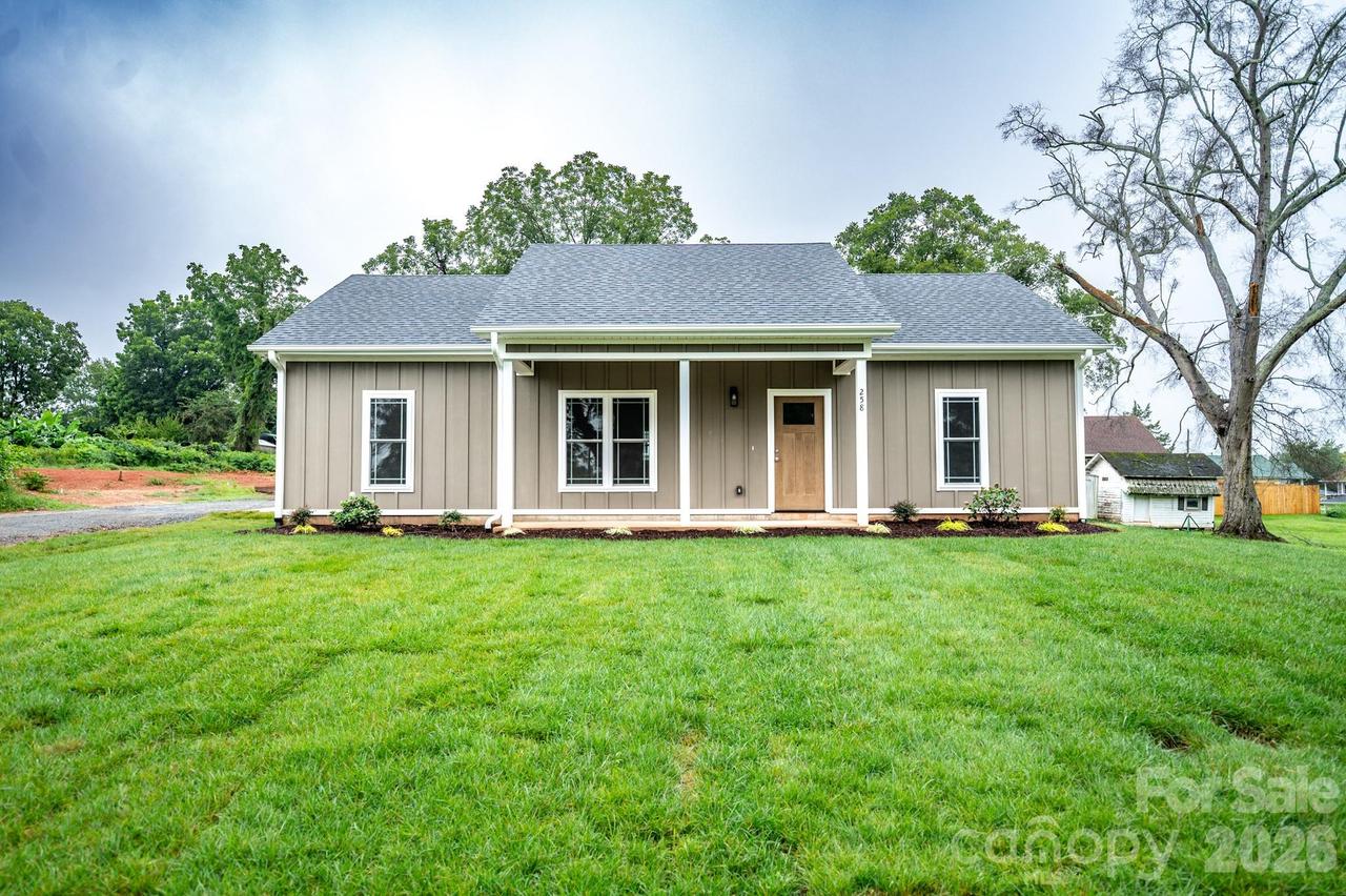 258 Florida Ave., Spindale, NC 28160