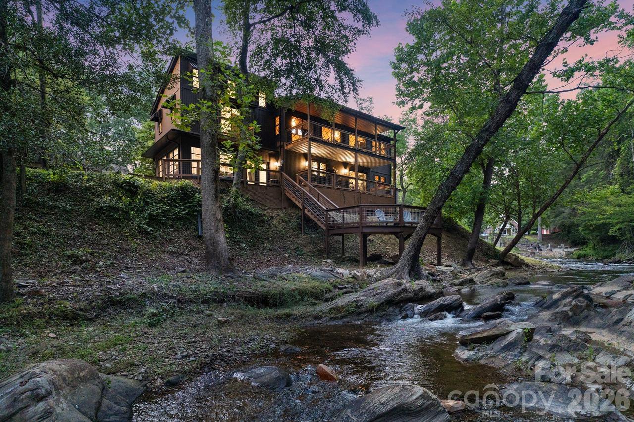 1754 Lake Tahoma Rd., Marion, NC 28752
