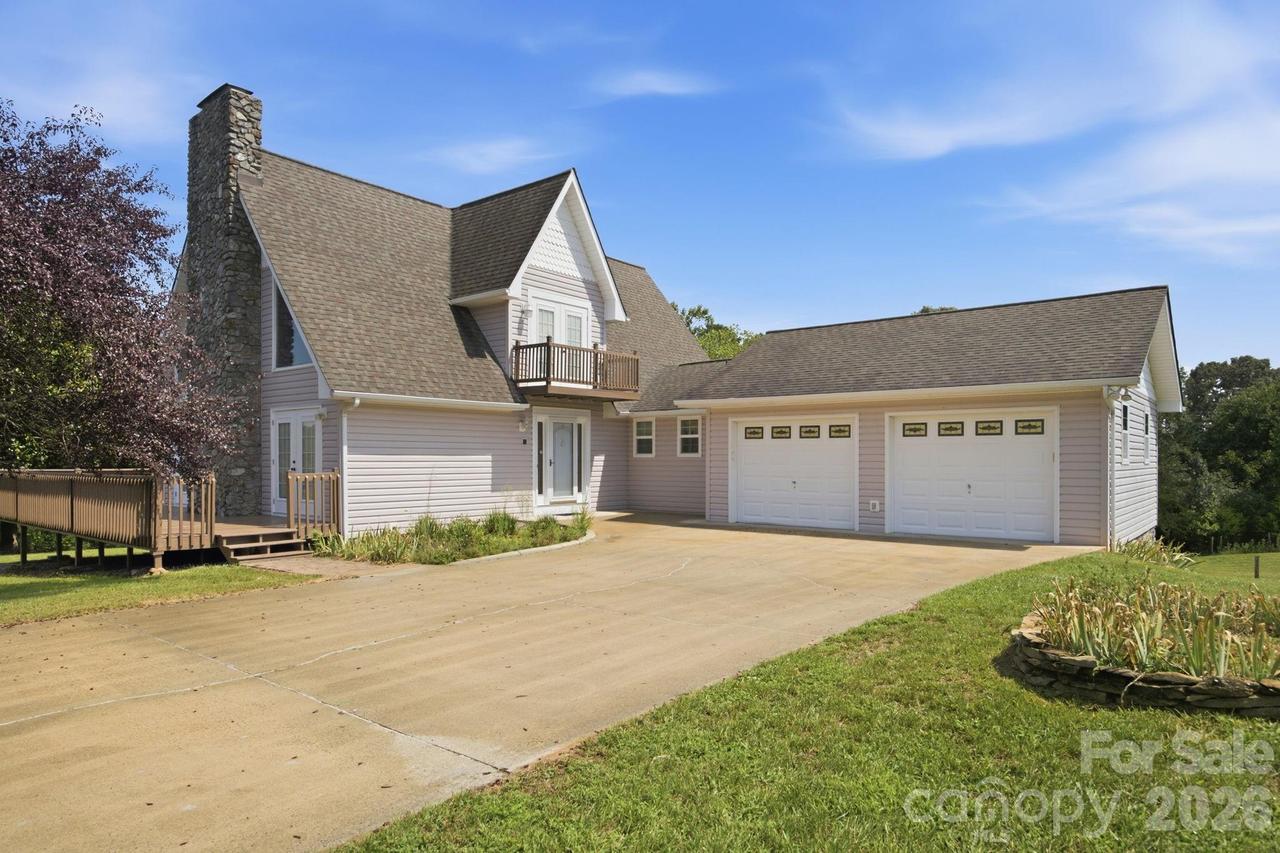 1414 Center Church Rd. #59, Hiddenite, NC 28636