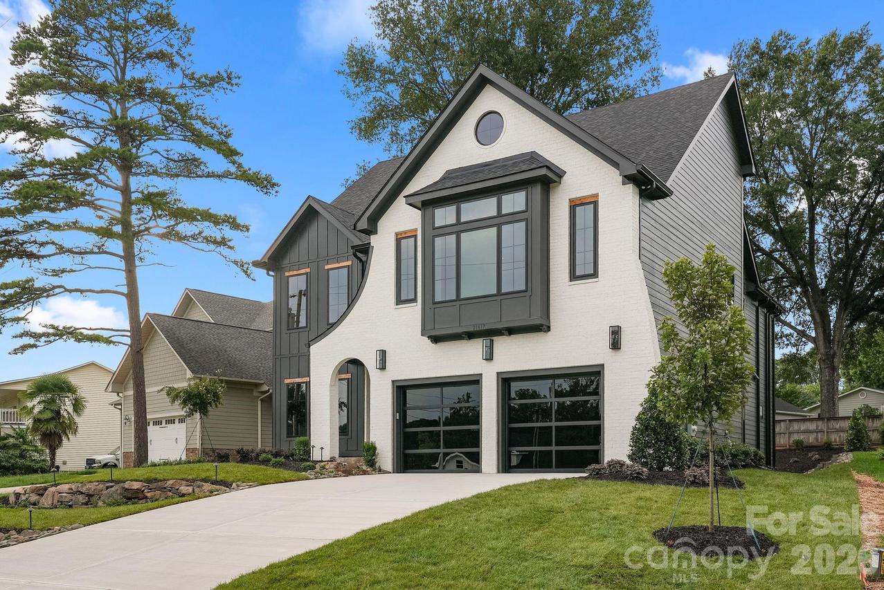21617 Rio Oro Dr., Cornelius, NC 28031