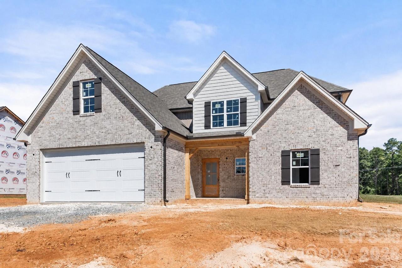 153 Canton Dr., Lexington, NC 27295