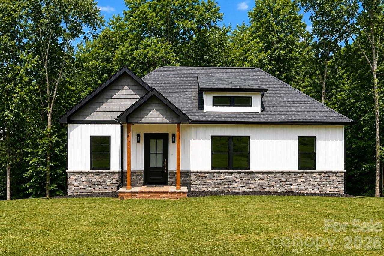 234 Fiddlers Ghost Cir., Mount Gilead, NC 27306