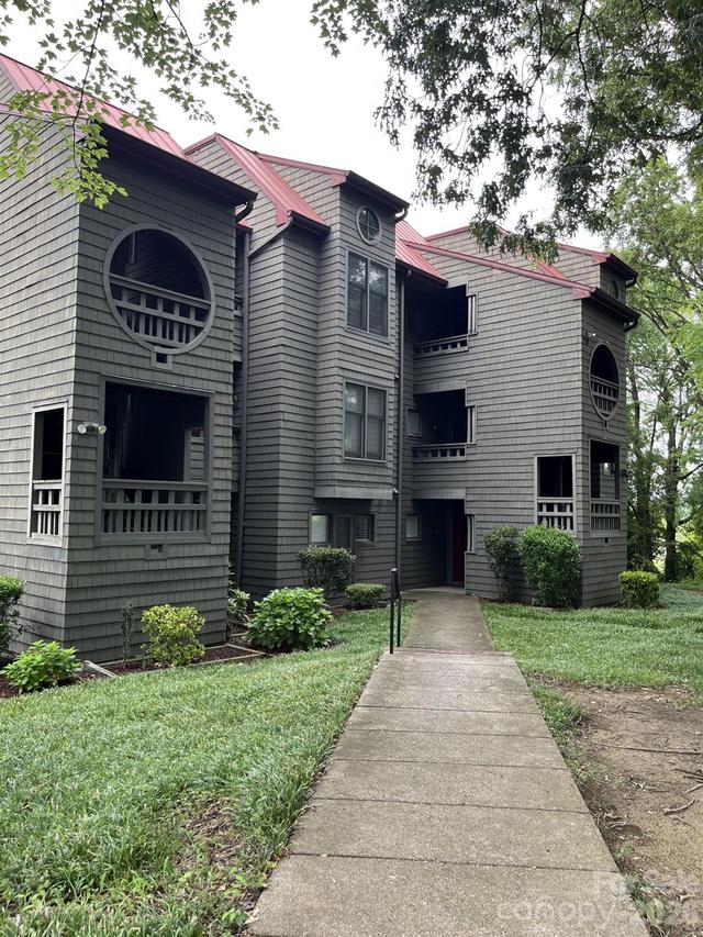 9041 J M Keynes Dr. #6, Charlotte, NC 28262