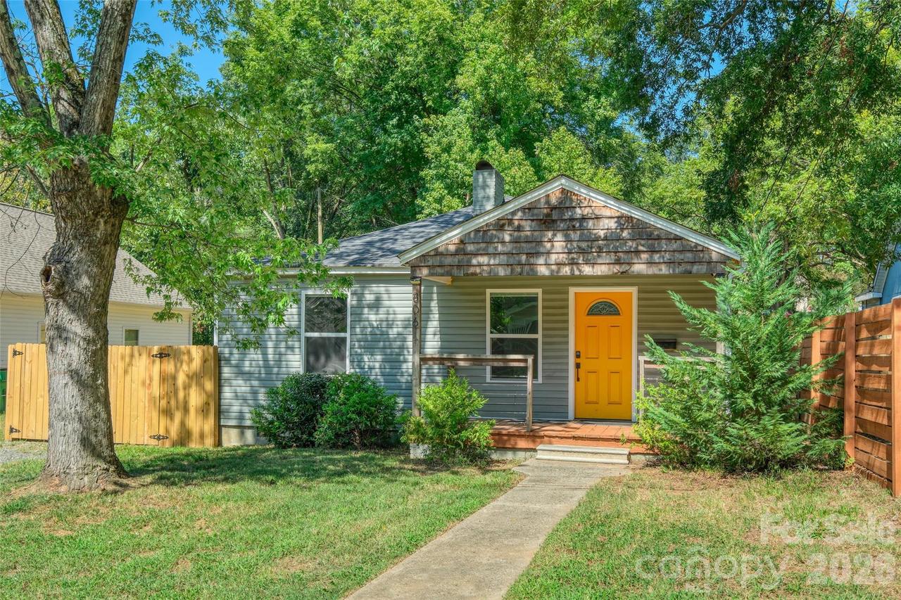 806 Cantwell St., Charlotte, NC 28208