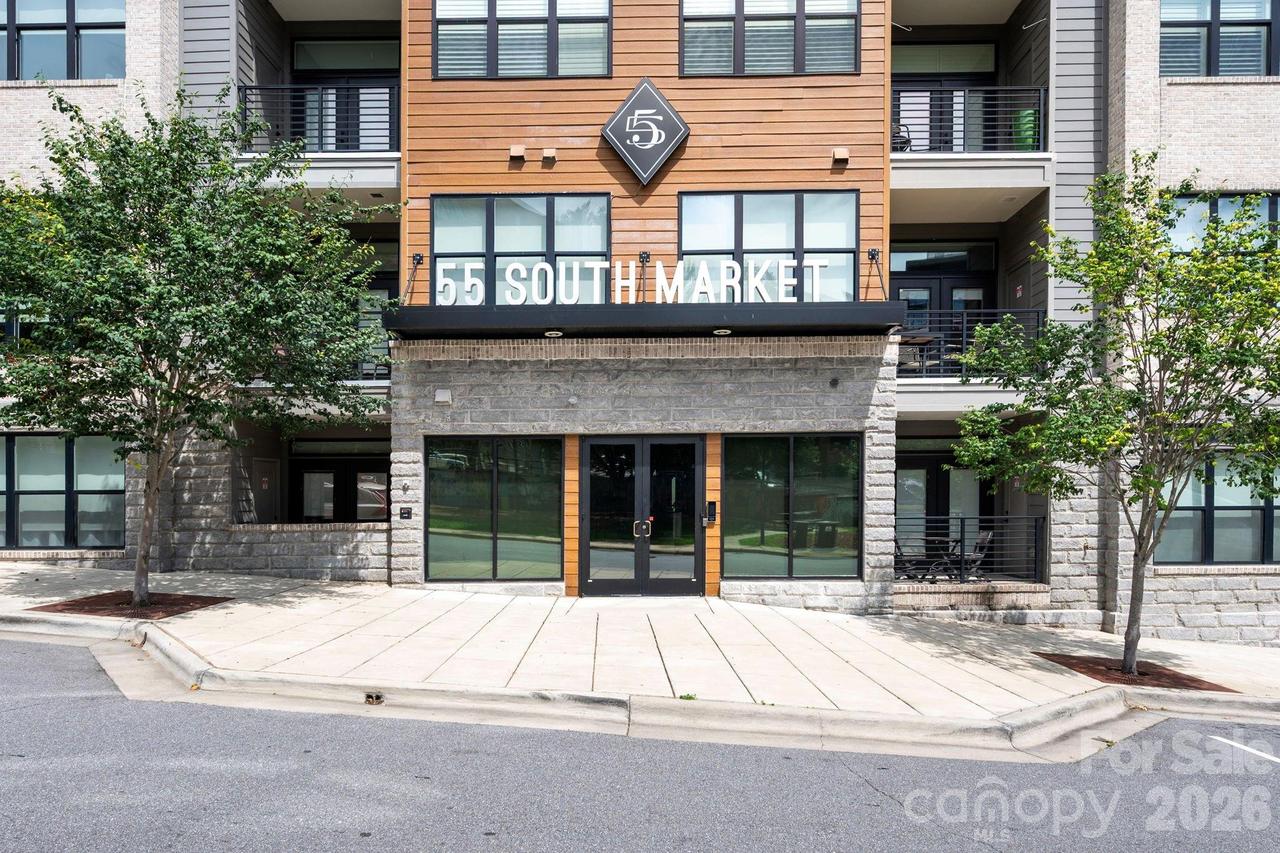 55 S Market St. #404, Asheville, NC 28801