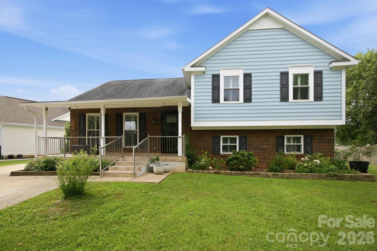 7017 Culloden More Ct., Charlotte, NC 28217