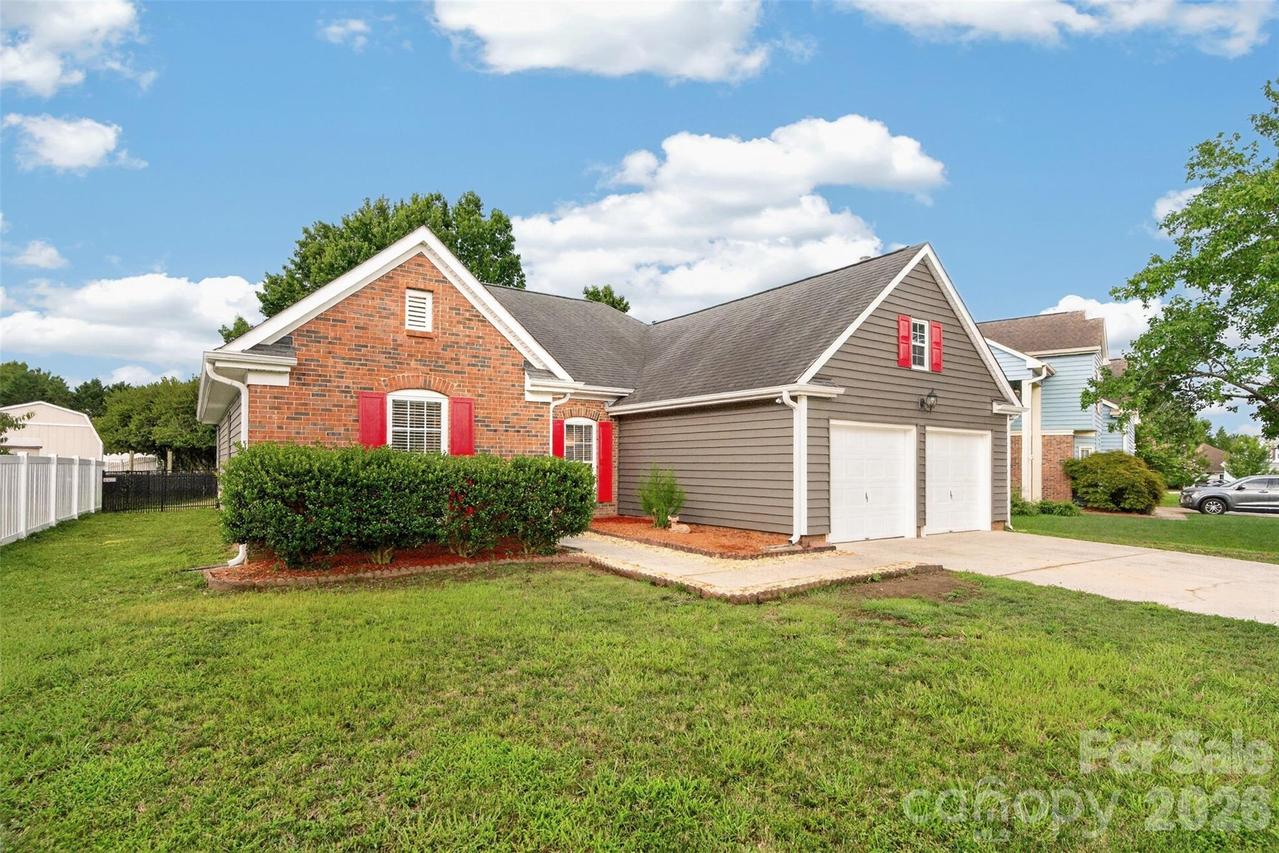 8424 Hirsch Dr., Charlotte, NC 28277