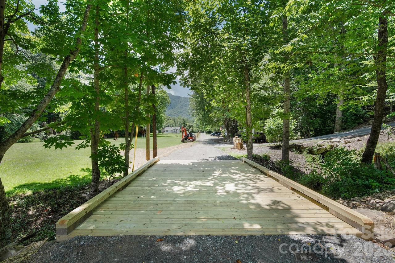 74, Tract 3 & 4 Badd Ln., Maggie Valley, NC 28751