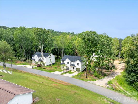 New Construction Homes For Sale This Week That Attend North Newton Elementary: August 12th to August 18th
