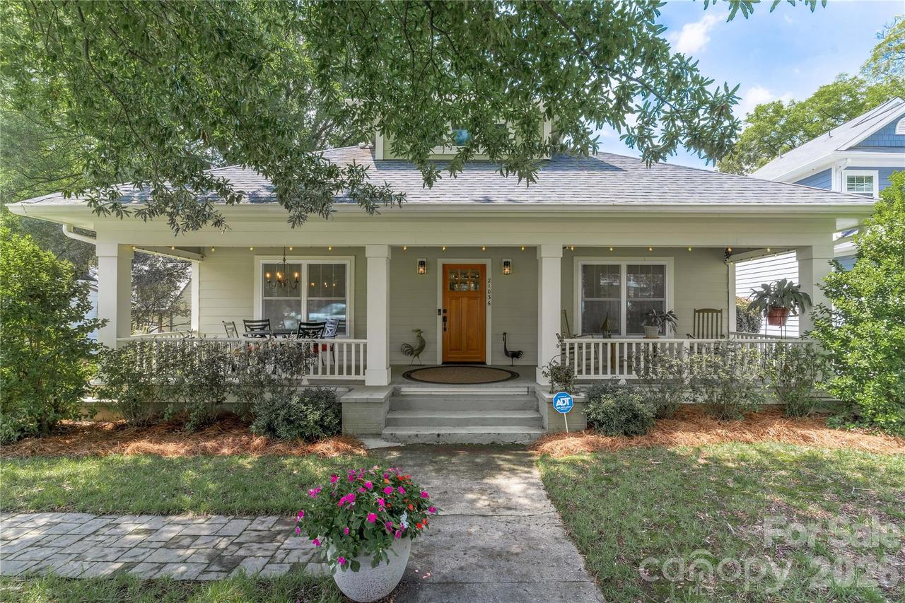 21036 Catawba Ave., Cornelius, NC 28031