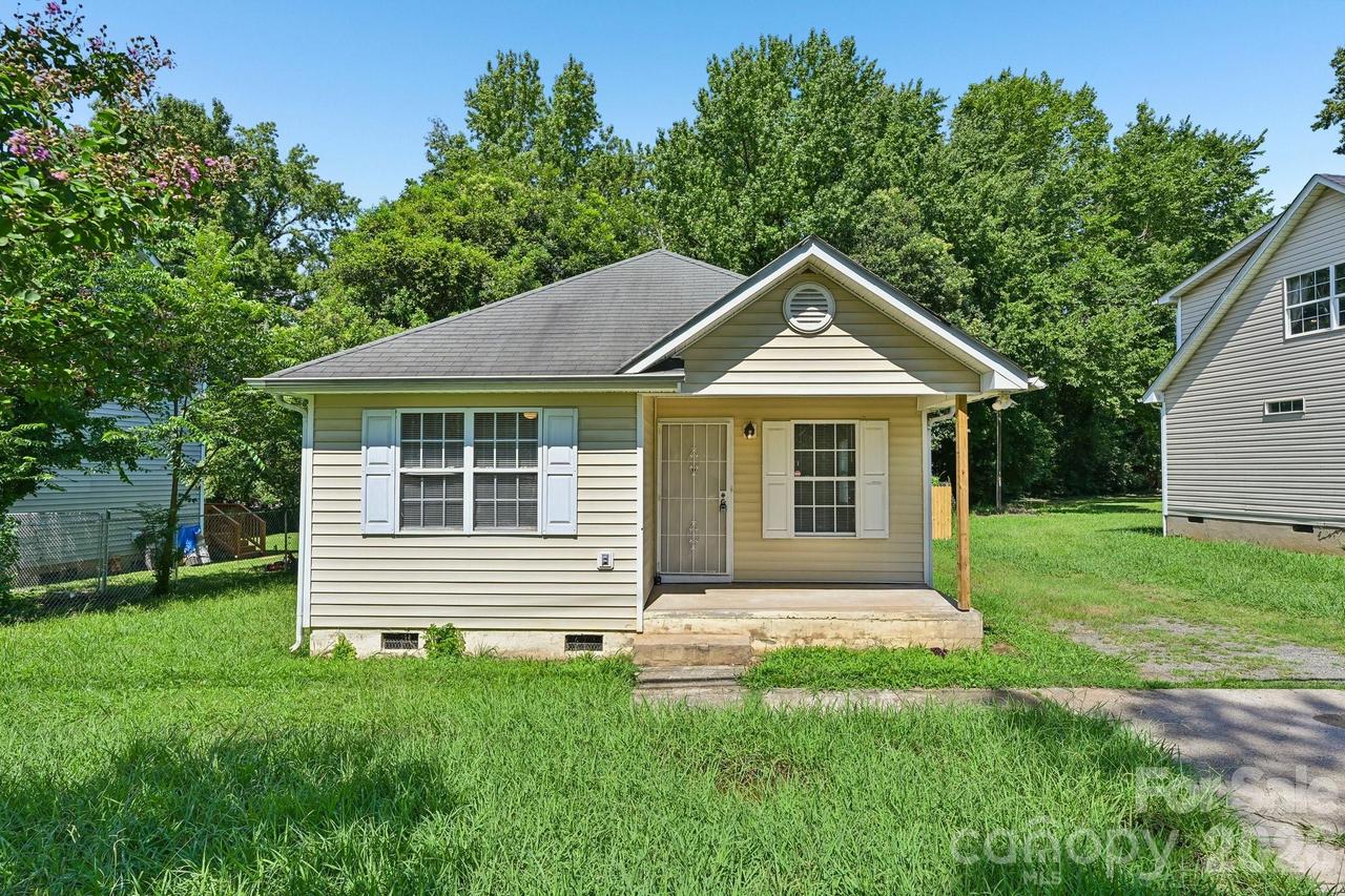 2664 Old Steele Creek Rd., Charlotte, NC 28208