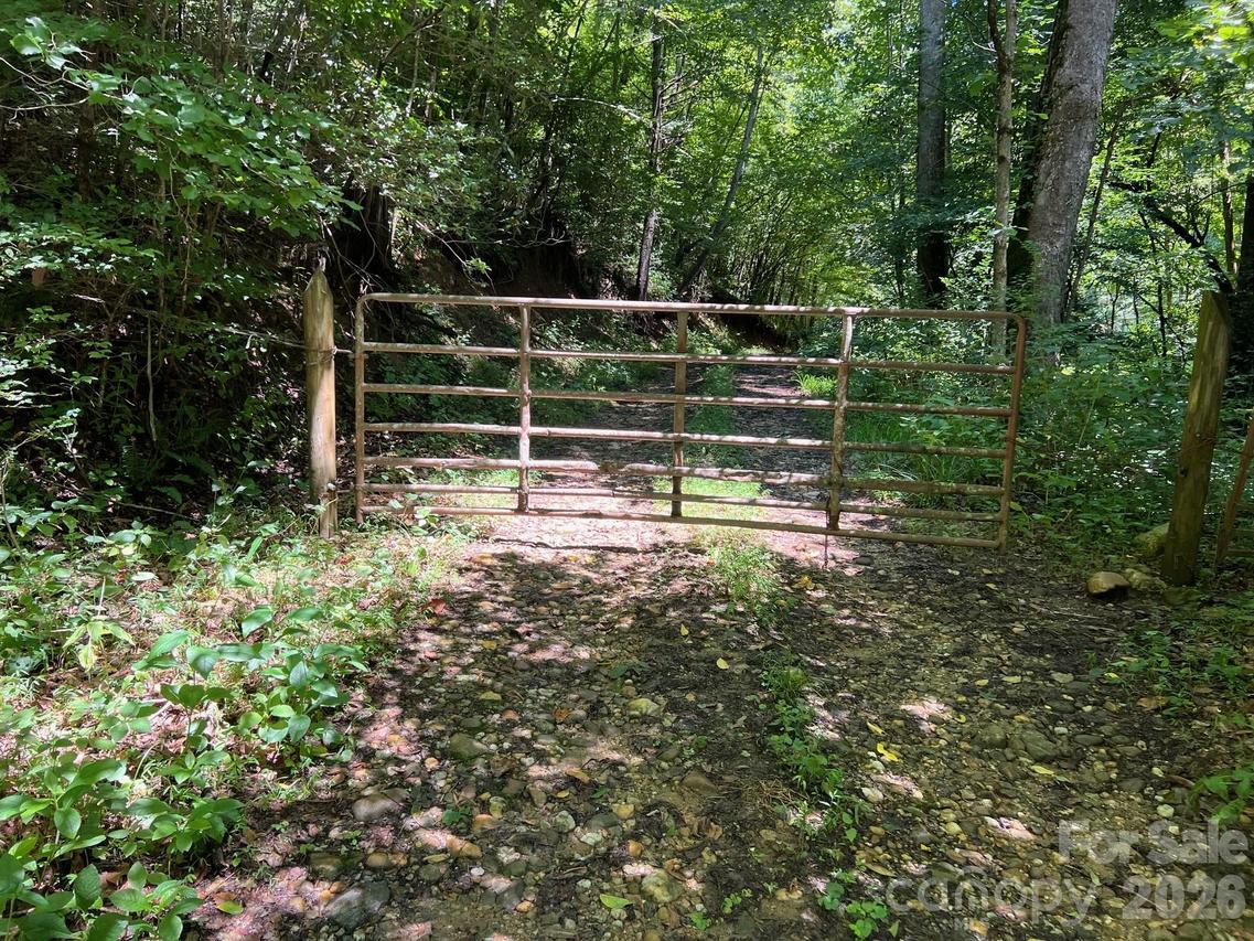 Old Johns River Rd., Collettsville, NC 28611